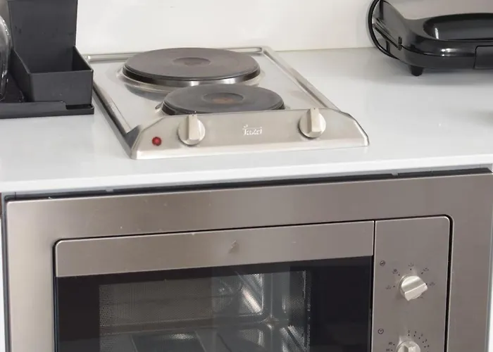 Estacao Ferroviaria De * سيلوريكو دي باستو